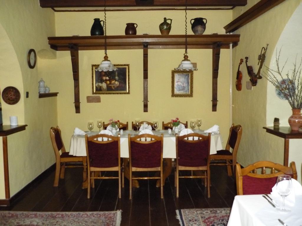 Oereg Malom Hotel Csepreg エクステリア 写真